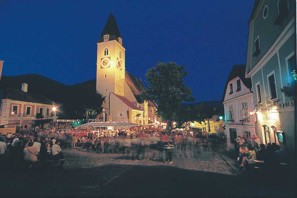 Marillenkirtag in Spitz an der Donau